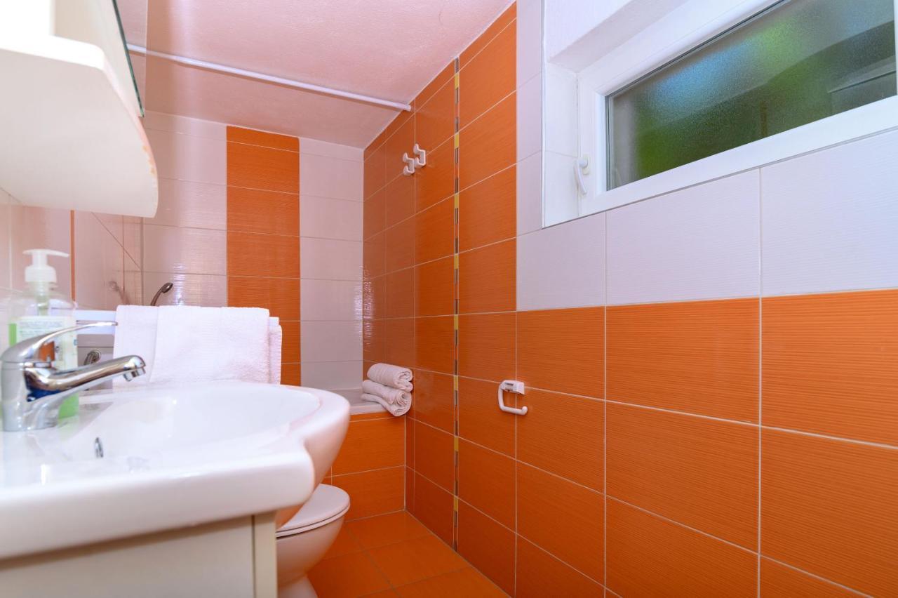 Apartments Vice โตรกีร์ ภายนอก รูปภาพ