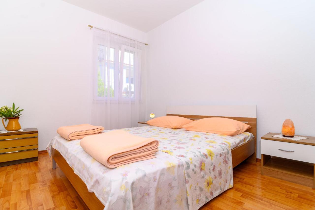 Apartments Vice โตรกีร์ ภายนอก รูปภาพ
